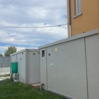 Coppia di monoblocchi prefabbricati coibentati