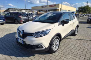Renault Captur 0.9 benzina 90 CV *OK NEOPATENTATI*