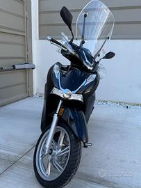 Honda Sh 350 / 0 sinistri tenuto in perfetto stato