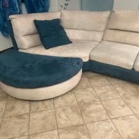 Divano 4 posti Poltrone e Sofa