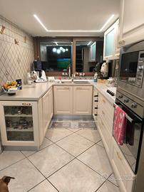 cucina in buono stato 