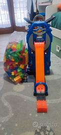 Hot Whells torre garage + busta lego duplo