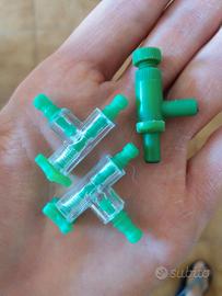 accessori per acquari - 3pz tubi e valvole €2