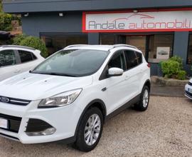 Ford Kuga 2.0 TDCI 150 CV S&S 4WD Powershift Titan