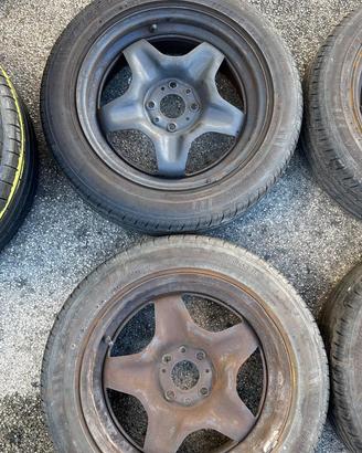 Lancia y o Fiat Panda r15 gomme nuove