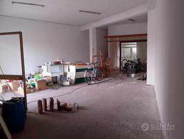 Locale laboratorio artigianale inSardegna Terralba