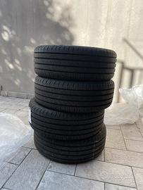 GOMME GOODYEAR 215/55/R17 fabbricate 2024