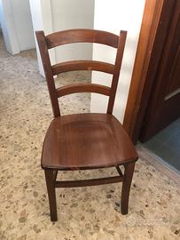Sedie e tavoli