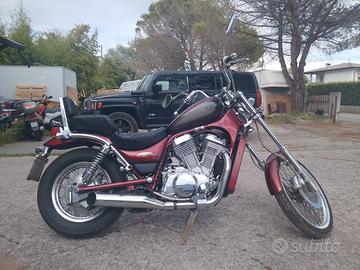 Suzuki Intruder 800