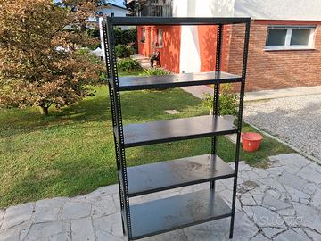 Scaffale  metallico