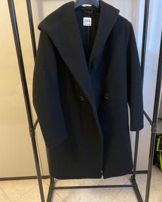 Cappotto nero Zara oversize