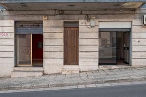 Locale commerciale Ragusa n*448, 452