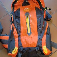 zaino trekking 40lt
