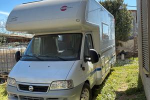Camper Mansardato Perfetto per le tue avventure