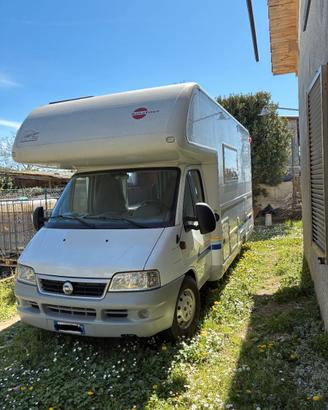 Camper Mansardato Perfetto per le tue avventure