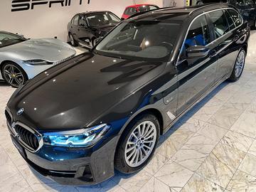 BMW 530 e xDrive Touring Business Plug-In