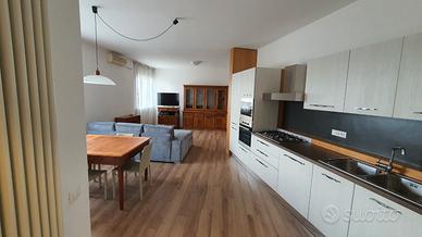 Appartamento ristrutturato e arredato