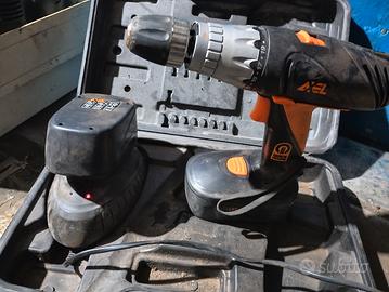 trapano avvitatore a batteria con percussione 18v