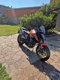KTM 790 Duke