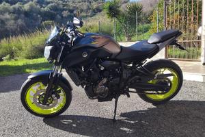Yamaha MT07