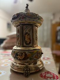 Carillon Reuge svizzero con movimento musicale