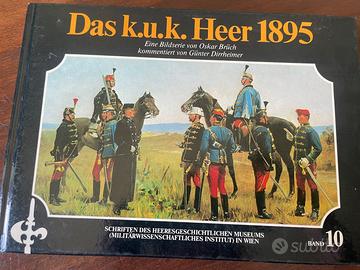 Libro raro per appassionati di uniformologia