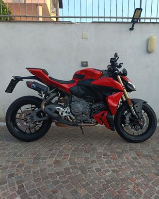 Ducati Streetfighter V2 - MY26 Garanzia Ufficiale