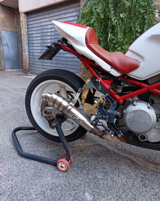 Ducati monster special anno 2000