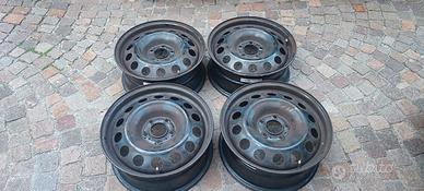 Cerchi in ferro 16" Alcar