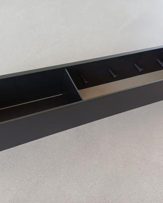 Mensola di alluminio nero con ganci - 50 cm