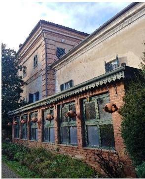 Immobile in asta di 414 m² con più di 5 locali a O