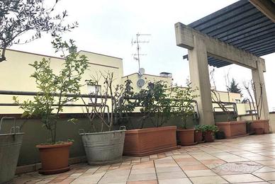 Attico / Mansarda di 83 m² con 3 locali e box auto
