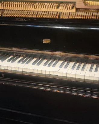 Pianoforte a muro