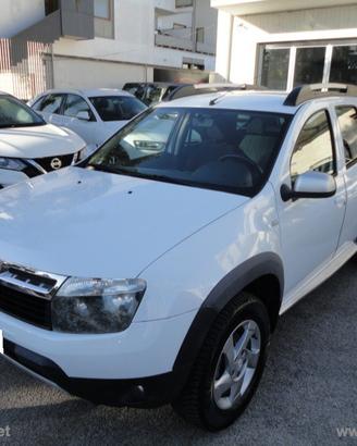DACIA Duster 1.5 dCi 110 CV 4x4 Lauréate