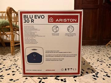 Scaldacqua Ariston 30 litri NUOVO IN GARANZIA