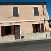 Casa indipendente su 2 livelli a Thiesi (SS)