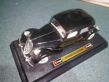 Citroën 15CV TA del 1938 modellino