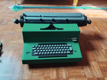 macchina da scrivere lagomarsino