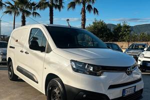 TOYOTA PROACE CITY MAXY