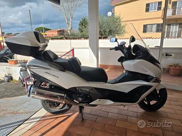 Honda SW-T 400 PASSAGGIO INCLUSO