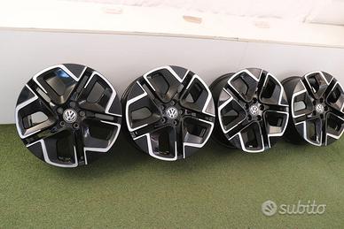 Cerchi in lega Volkswagen Golf R Variant Vento 18