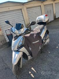 Kymco People gt 300