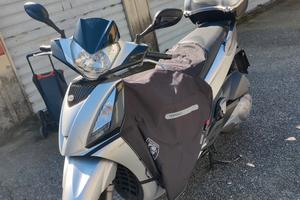 Kymco People gt 300