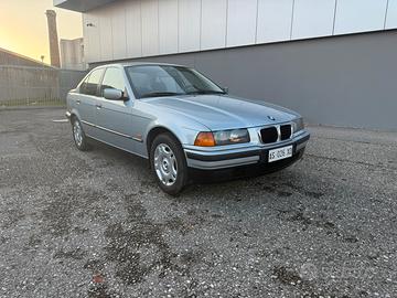 Bmw 318i E36