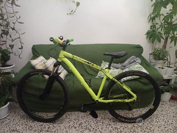 MTB 27.5 WHELLIE BIKE VERDE LIME NERO