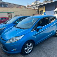 Ford Fiesta 3p 1.4 16v Titanium GPL