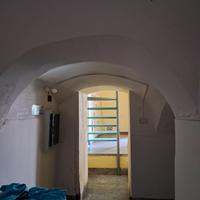 Locale commerciale con posto auto