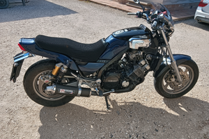 Yamaha fzx 750