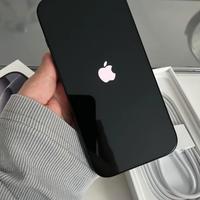 iPhone 16 Pro Nero 

