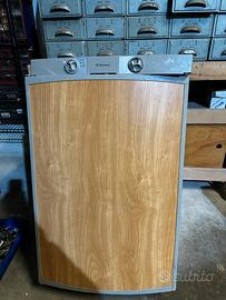 Frigorifero Dometic trivalente